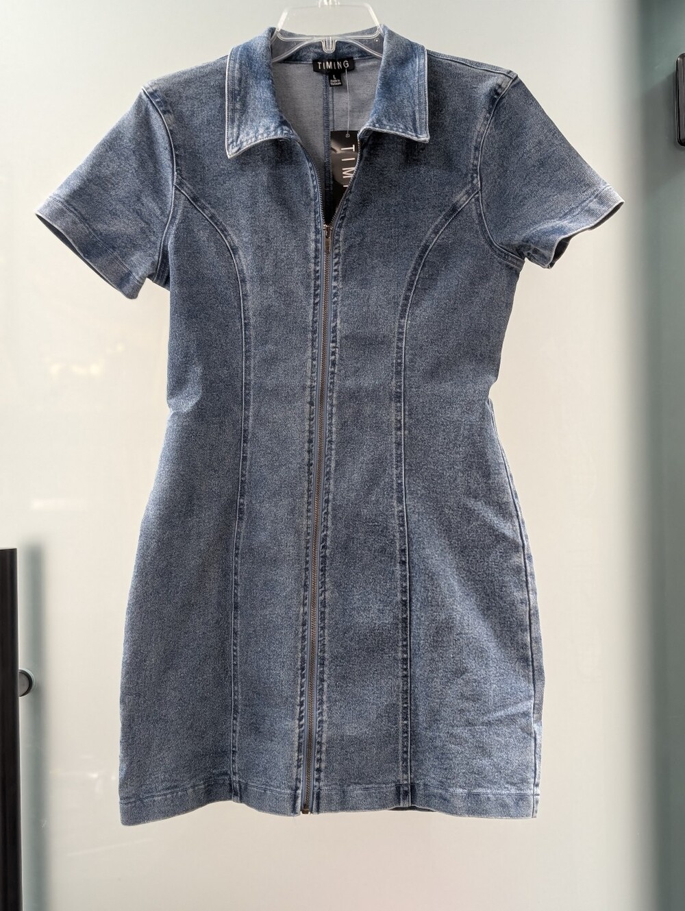 TIMING Woman's Large Washed Blue Denim Zipper-Front Dress
